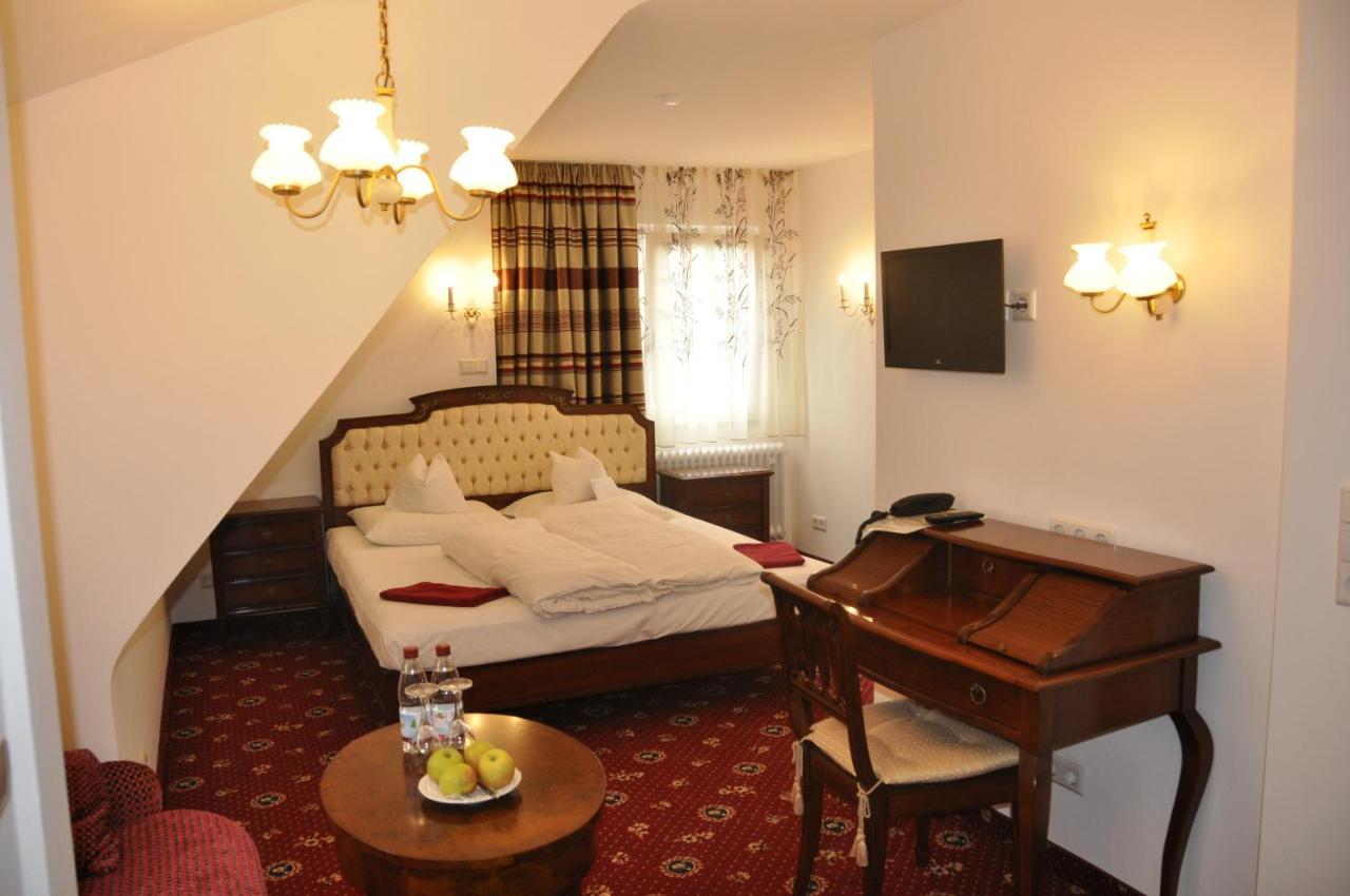 Hotel Restaurant Krehl'S Linde Stuttgart Eksteriør billede